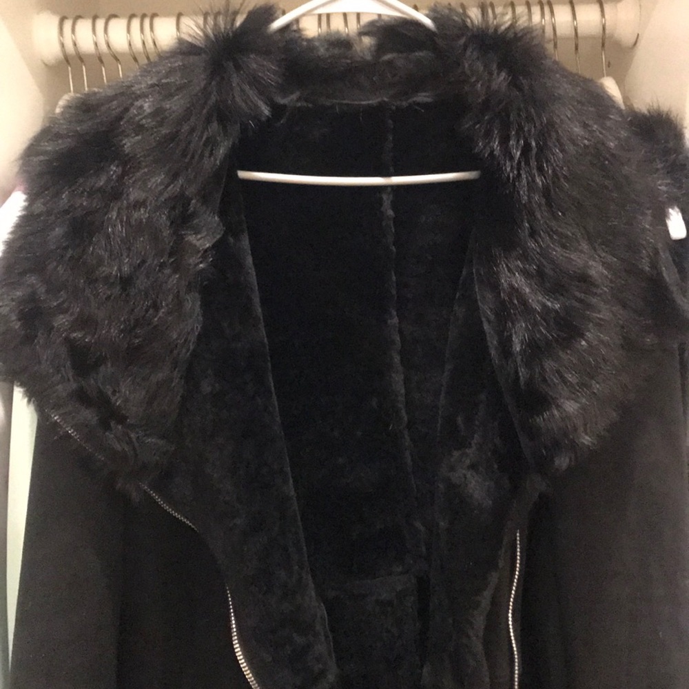 Blue Duck Real Shearling Jacket - Picture 4 of 11